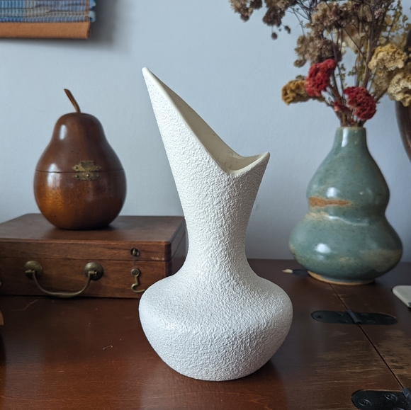 Vintage Royal Haeger USA Pottery Vase